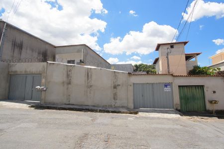 Casa para alugar com 200m², 3 quartos e 2 vagasPlaquinha
