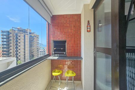 Apartamento para alugar com 70m², 2 quartos e 2 vagas Apartamento para alugar com 70m², 2 quartos e 2 vagasVaranda