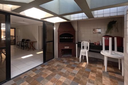Apartamento para alugar com 240m², 3 quartos e 2 vagasÁrea Comum - Salão de Festa Gourmet