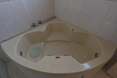 Apartamento para alugar com 240m², 3 quartos e 2 vagasSuíte Quarto 1