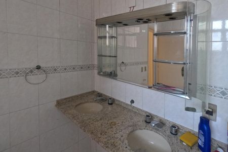 Apartamento para alugar com 240m², 3 quartos e 2 vagasSuíte Quarto 1