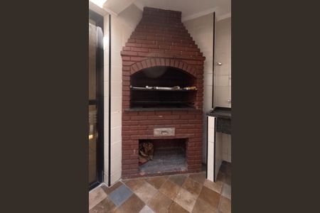 Apartamento para alugar com 240m², 3 quartos e 2 vagasÁrea Comum - Churrasqueira do Salão de Festa Gourmet