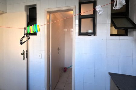 Apartamento para alugar com 240m², 3 quartos e 2 vagasÁrea de Serviço
