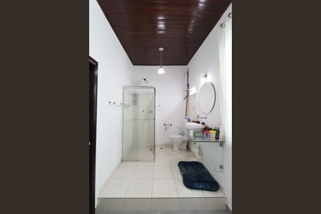 Casa à venda com 600m², 3 quartos e 1 vagaSuíte