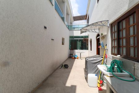 Casa à venda com 600m², 3 quartos e 1 vagaÁrea de serviço