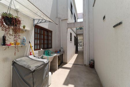 Casa à venda com 600m², 3 quartos e 1 vagaÁrea de serviço