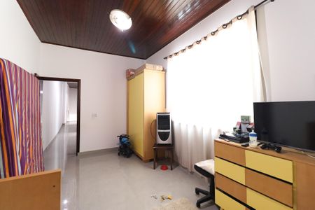 Casa à venda com 600m², 3 quartos e 1 vagaQuarto 2