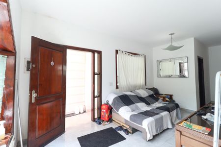 Casa à venda com 600m², 3 quartos e 1 vagaSala