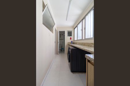 Apartamento à venda com 87m², 3 quartos e 1 vaga Apartamento à venda com 87m², 3 quartos e 1 vagaÁrea de Serviço
