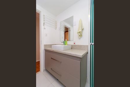 Apartamento à venda com 87m², 3 quartos e 1 vaga Apartamento à venda com 87m², 3 quartos e 1 vagaBanheiro
