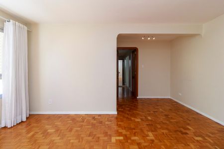 Apartamento à venda com 87m², 3 quartos e 1 vaga Apartamento à venda com 87m², 3 quartos e 1 vagaSala