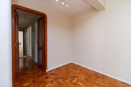 Apartamento à venda com 87m², 3 quartos e 1 vaga Apartamento à venda com 87m², 3 quartos e 1 vagaSala