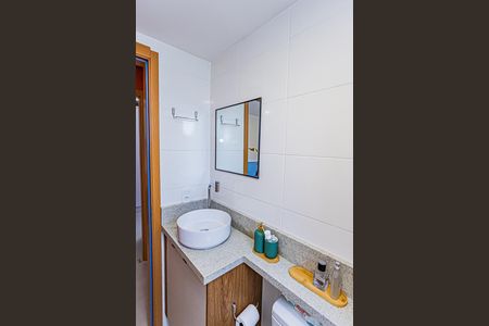Apartamento para alugar com 44m², 2 quartos e 1 vaga Apartamento para alugar com 44m², 2 quartos e 1 vagaBanheiro
