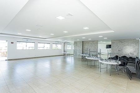 Apartamento para alugar com 44m², 2 quartos e 1 vaga Apartamento para alugar com 44m², 2 quartos e 1 vagaSalão de Festas