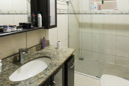 Casa para alugar com 100m², 4 quartos e 4 vagasBanheiro