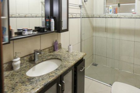 Casa para alugar com 100m², 4 quartos e 4 vagasBanheiro