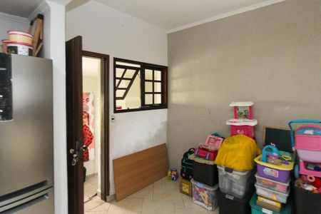 Casa para alugar com 100m², 4 quartos e 4 vagasCozinha