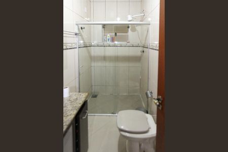 Casa para alugar com 100m², 4 quartos e 4 vagasBanheiro