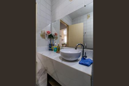 Casa à venda com 150m², 2 quartos e 3 vagas Casa à venda com 150m², 2 quartos e 3 vagasBanheiro