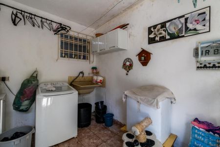 Casa à venda com 150m², 2 quartos e 3 vagas Casa à venda com 150m², 2 quartos e 3 vagasÁrea de Serviço