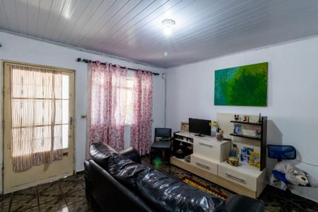 Casa à venda com 150m², 2 quartos e 3 vagas Casa à venda com 150m², 2 quartos e 3 vagasSala