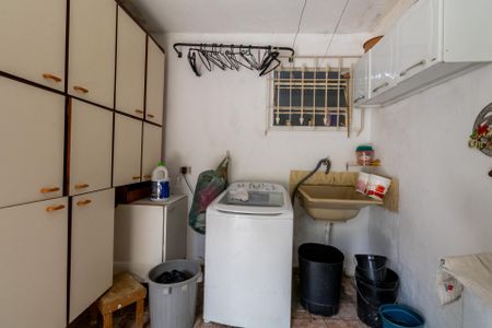 Casa à venda com 150m², 2 quartos e 3 vagas Casa à venda com 150m², 2 quartos e 3 vagasÁrea de Serviço