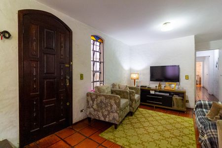 Casa à venda com 100m², 3 quartos e 2 vagasSala de Tv