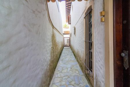 Casa à venda com 100m², 3 quartos e 2 vagasGaragem