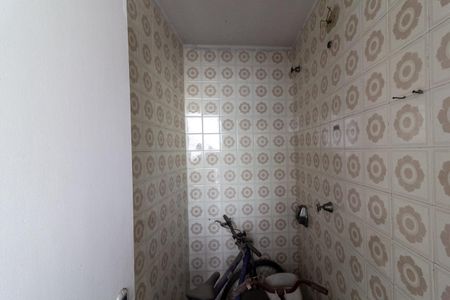 Casa à venda com 100m², 3 quartos e 2 vagasBanheiro de Serviço