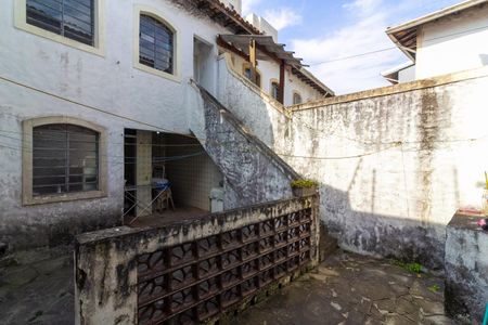 Casa à venda com 100m², 3 quartos e 2 vagasÁrea de Serviço e Quintal