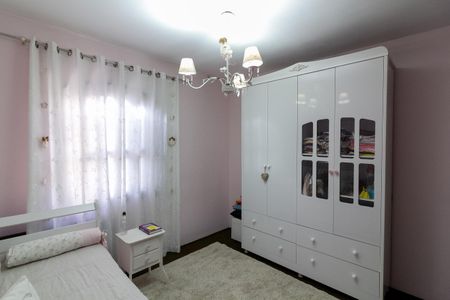 Casa à venda com 100m², 3 quartos e 2 vagasQuarto 2