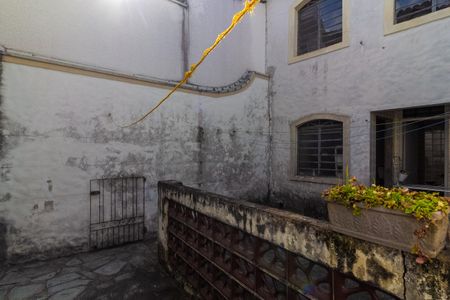 Casa à venda com 100m², 3 quartos e 2 vagasÁrea de Serviço e Quintal