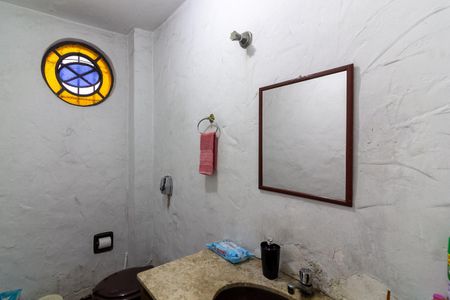 Casa à venda com 100m², 3 quartos e 2 vagasLavabo