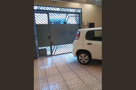 Casa à venda com 82m², 2 quartos e 1 vaga