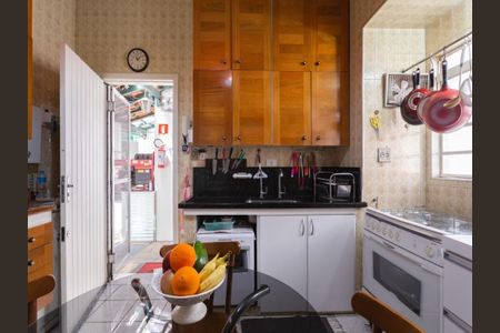 Casa à venda com 210m², 3 quartos e 2 vagas