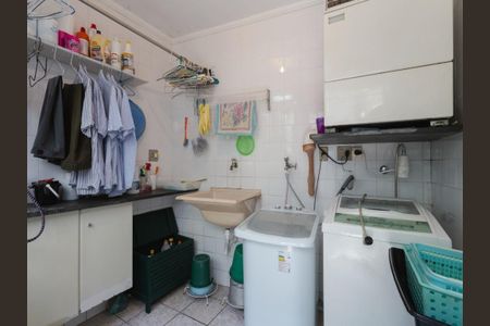 Casa à venda com 210m², 3 quartos e 2 vagas