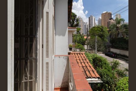 Casa à venda com 210m², 3 quartos e 2 vagas