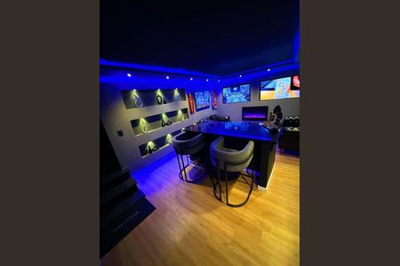 Casa à venda com 210m², 3 quartos e 5 vagas