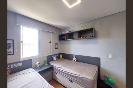 Apartamento à venda com 92m², 3 quartos e 2 vagasQuarto 2