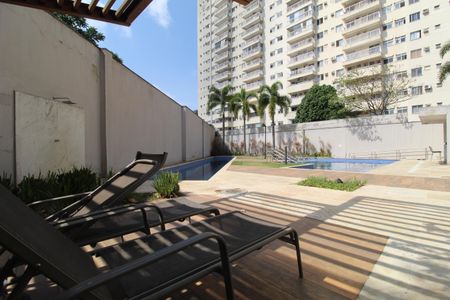 Apartamento para alugar com 40m², 1 quarto e 1 vagaÁrea comum - Piscina