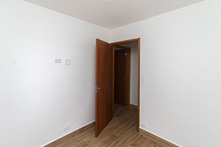 Apartamento para alugar com 80m², 3 quartos e 1 vagaquarto2_4