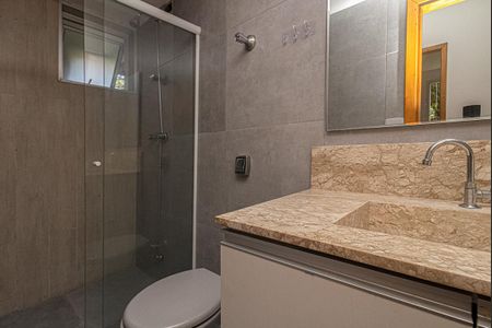 Apartamento para alugar com 80m², 3 quartos e 1 vagabanheiro social_1