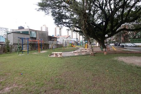 Apartamento para alugar com 80m², 3 quartos e 1 vagaplay ground_1