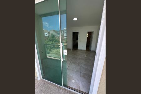 Casa de condomínio à venda com 140m², 2 quartos e 1 vagaQuarto 1