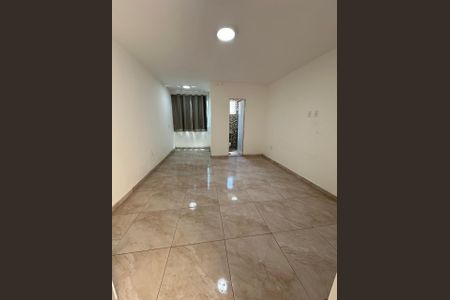 Casa de condomínio à venda com 140m², 2 quartos e 1 vagaQuarto 2
