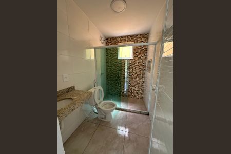 Casa de condomínio à venda com 140m², 2 quartos e 1 vagaBanheiro Social 