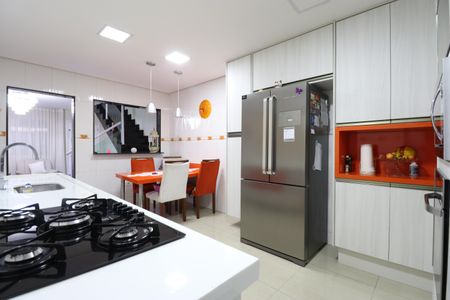 Casa à venda com 220m², 3 quartos e 1 vagaCozinha