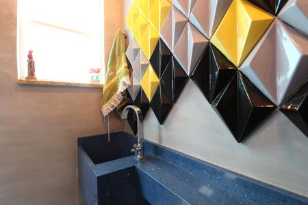 Casa à venda com 220m², 3 quartos e 1 vagaLavabo