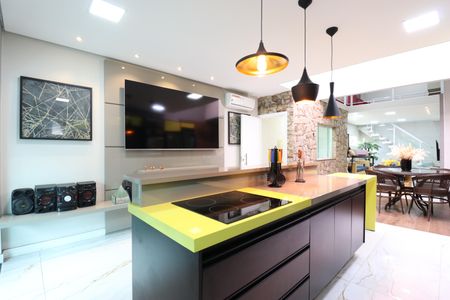 Casa à venda com 220m², 3 quartos e 1 vagaÁrea gourmet