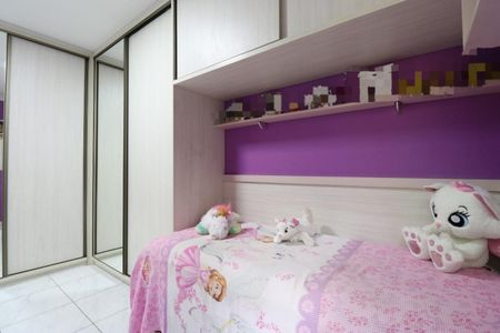 Casa à venda com 220m², 3 quartos e 1 vagaQuarto 2